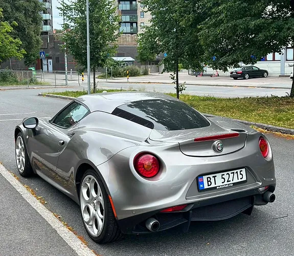 Alfa Romeo 4C