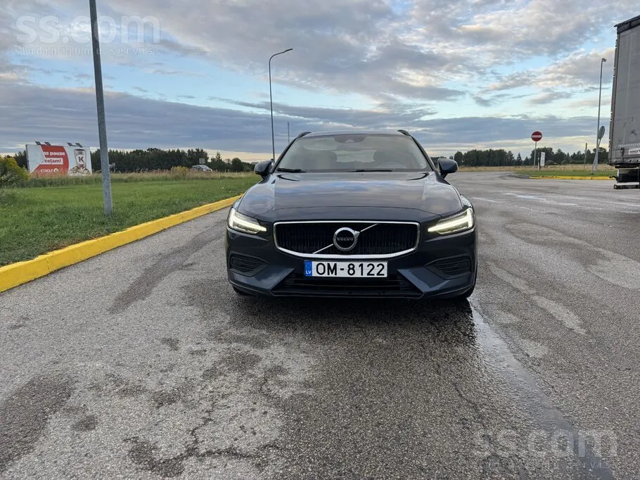 Volvo V60 2021 photo 4