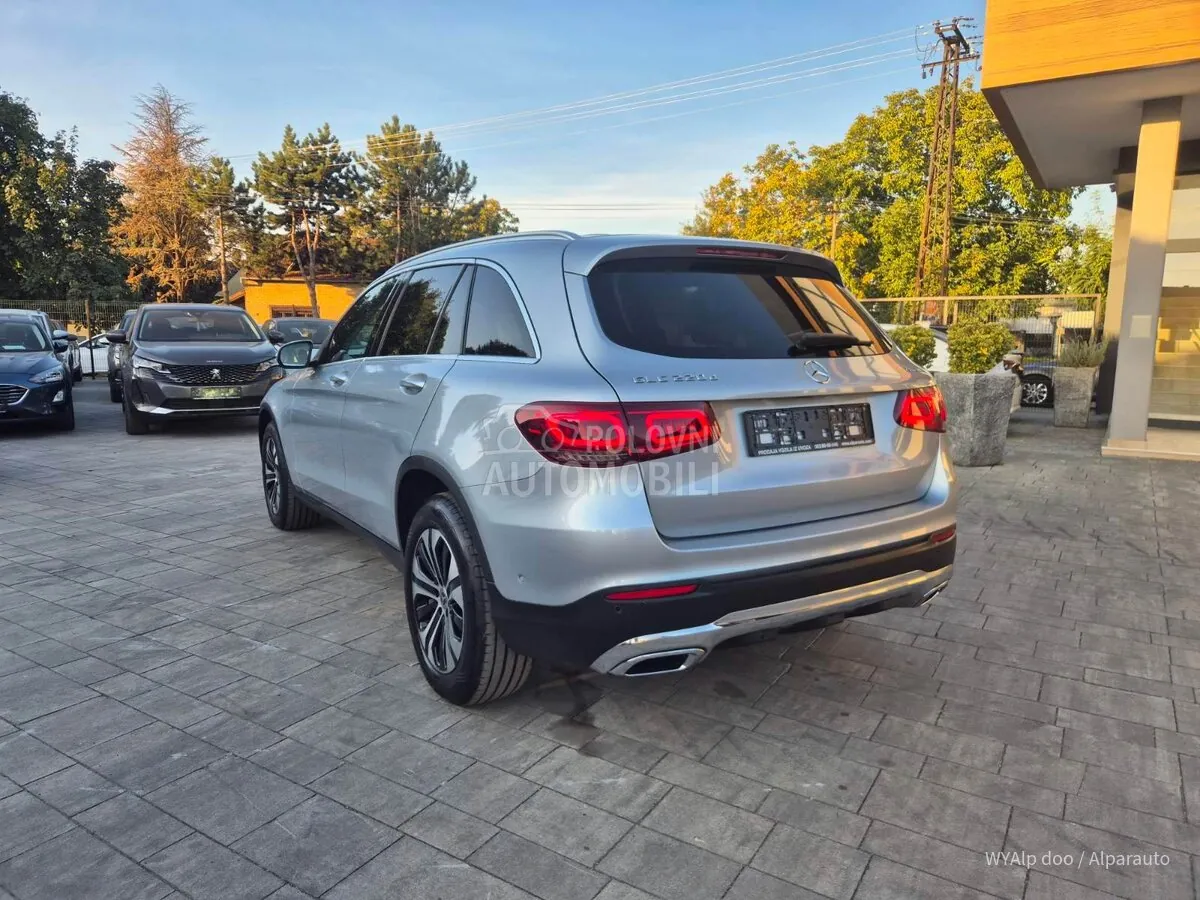 Mercedes-Benz Glc 220 2022 photo 3