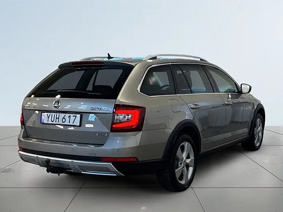 Skoda Octavia Scout 2019 photo 5