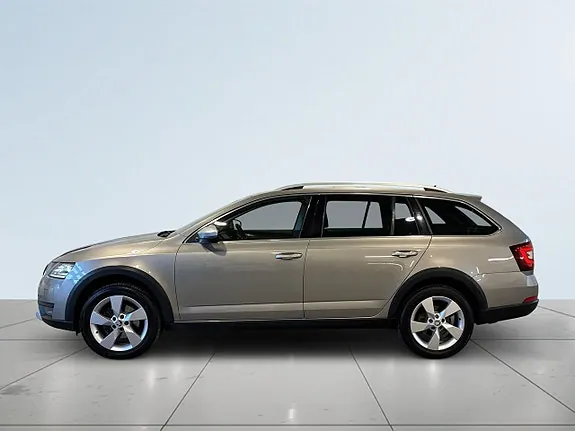 Skoda Octavia Scout 2019 photo 3