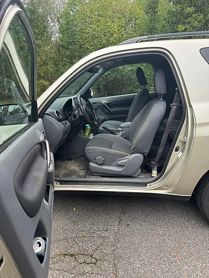 Toyota Rav4 2001 photo 4