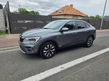 Renault Arkana 2023 photo 3