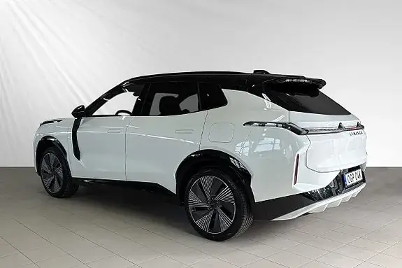 Lynk & Co 08 2025 photo 3