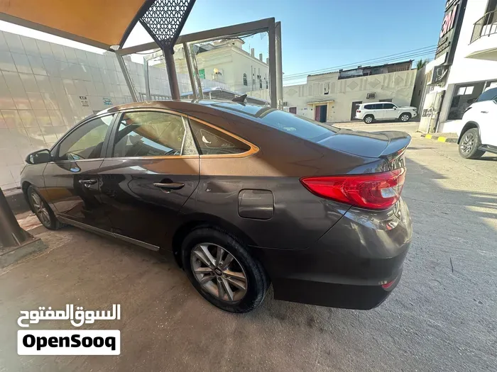 Hyundai Sonata 2015 photo 2