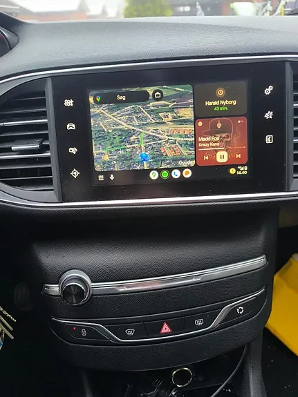 Peugeot 308 2015 photo 5