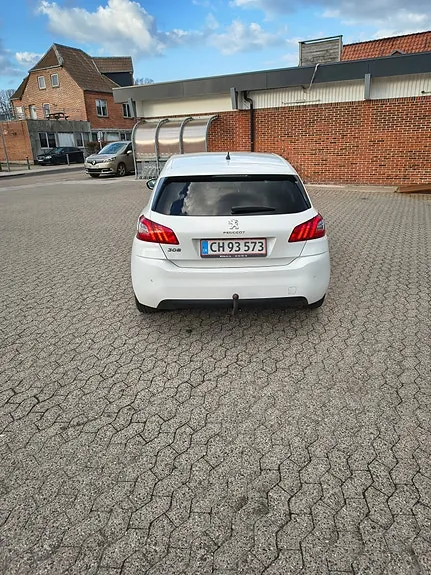 Peugeot 308 2015 photo 4