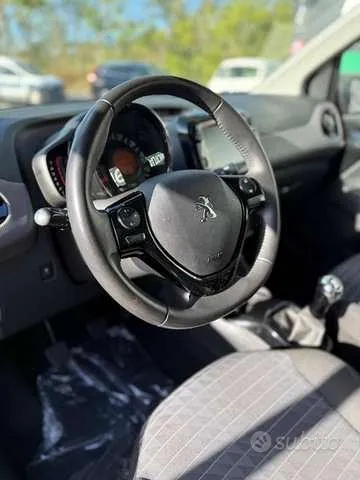 Peugeot 108 2021 photo 5