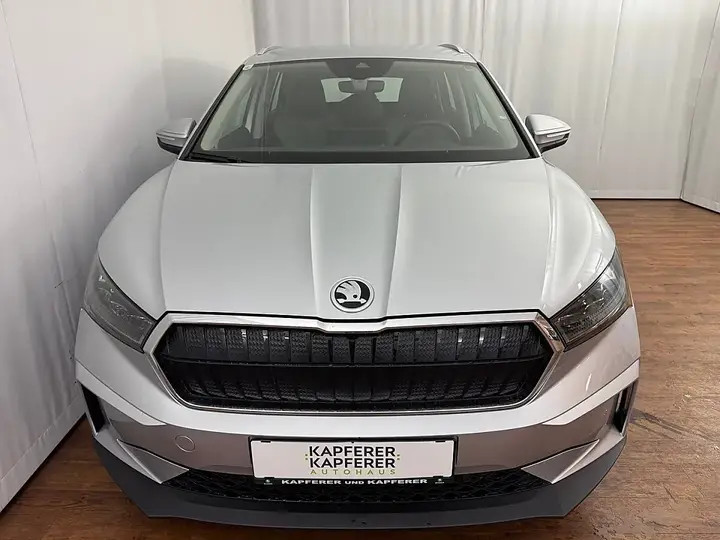 Skoda Enyaq 2023 photo 3