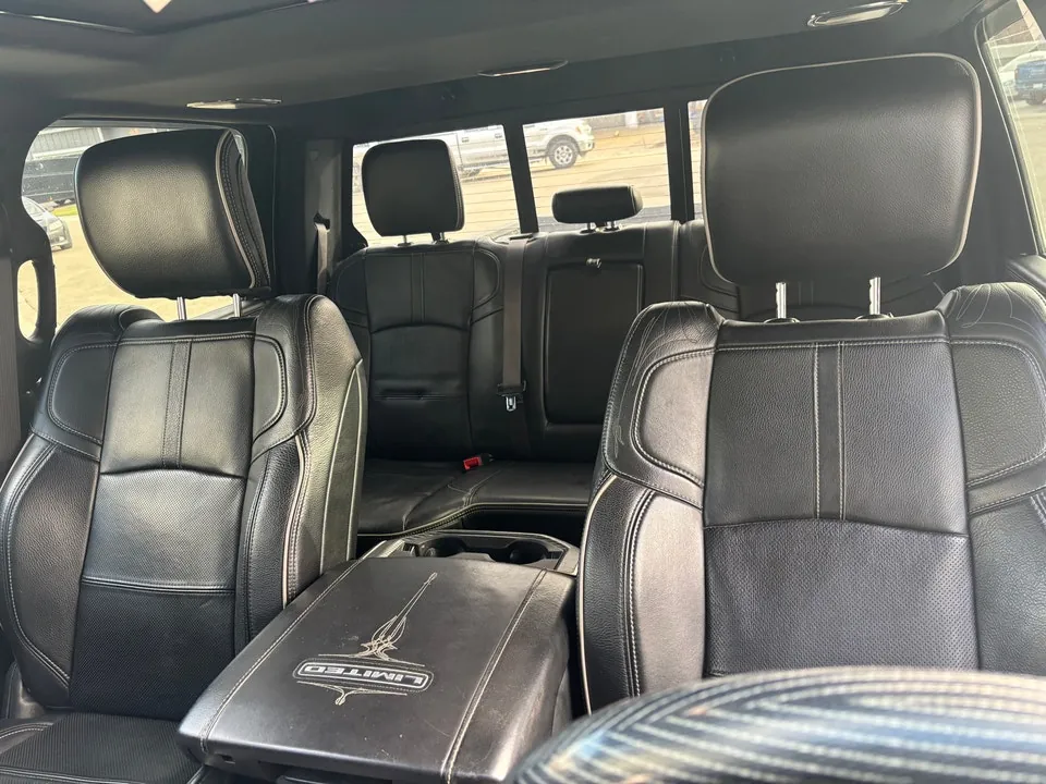 Dodge Ram 3500 2019 photo 3