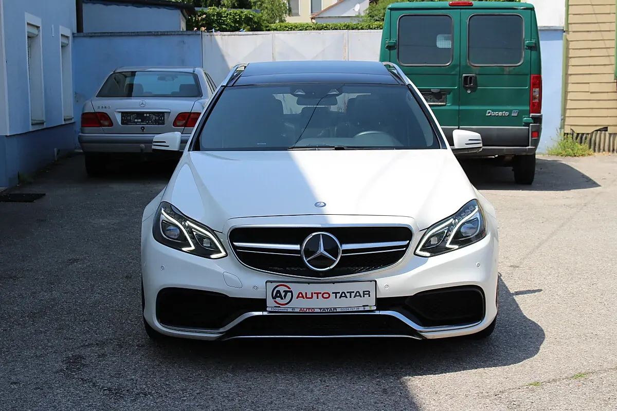 Mercedes-Benz E-Class 2014 photo 3