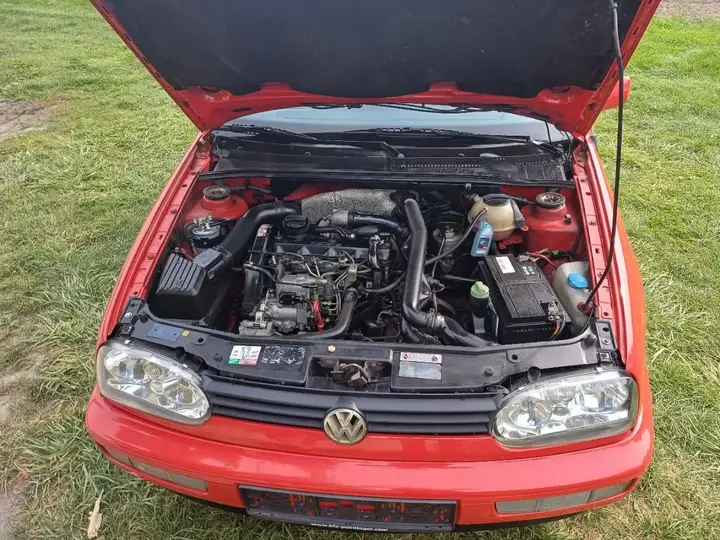 Volkswagen Golf 1996 photo 2