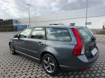 Volvo V60 2008 photo 3