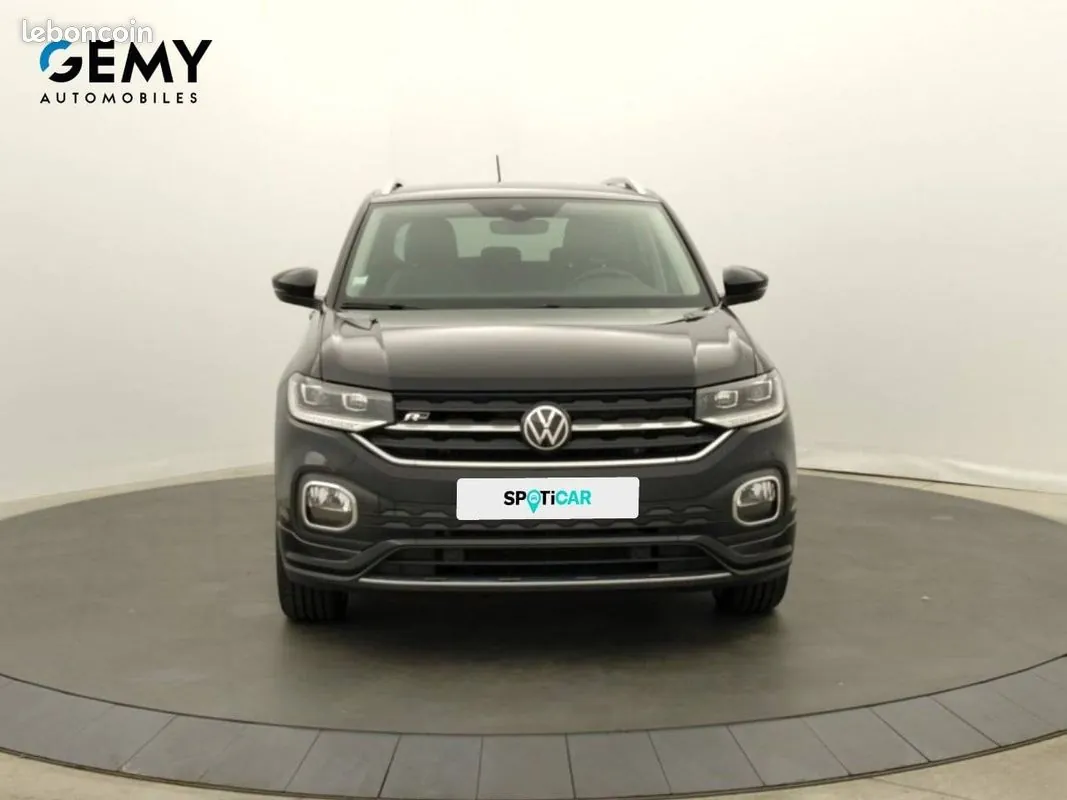 Volkswagen T-Cross 2021 photo 2