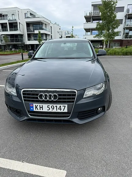 Audi A4 2009 photo 4