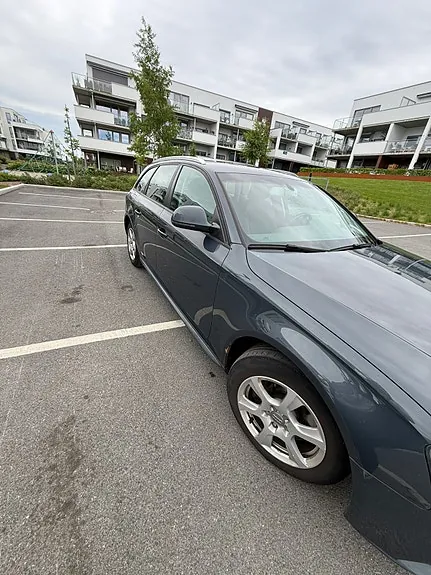 Audi A4 2009 photo 5