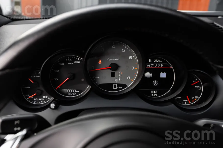 Porsche Cayenne 2013 photo 5