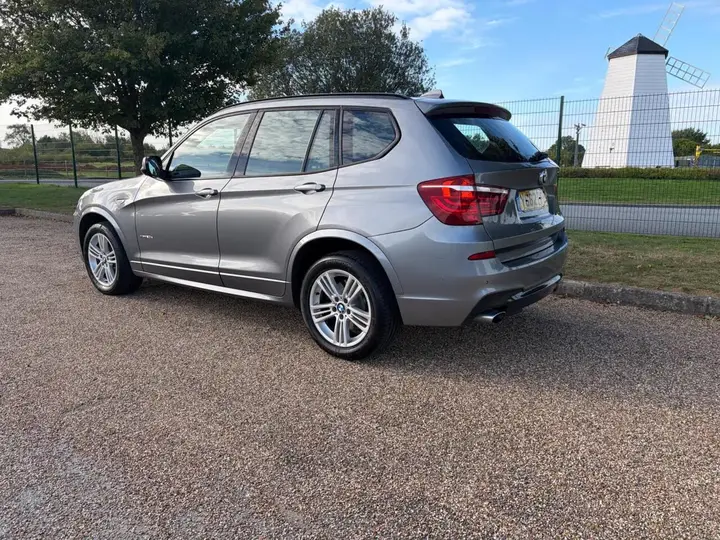 BMW X3 2012 photo 4