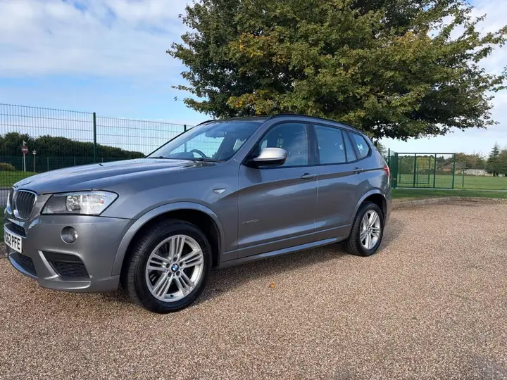 BMW X3 2012 photo 3