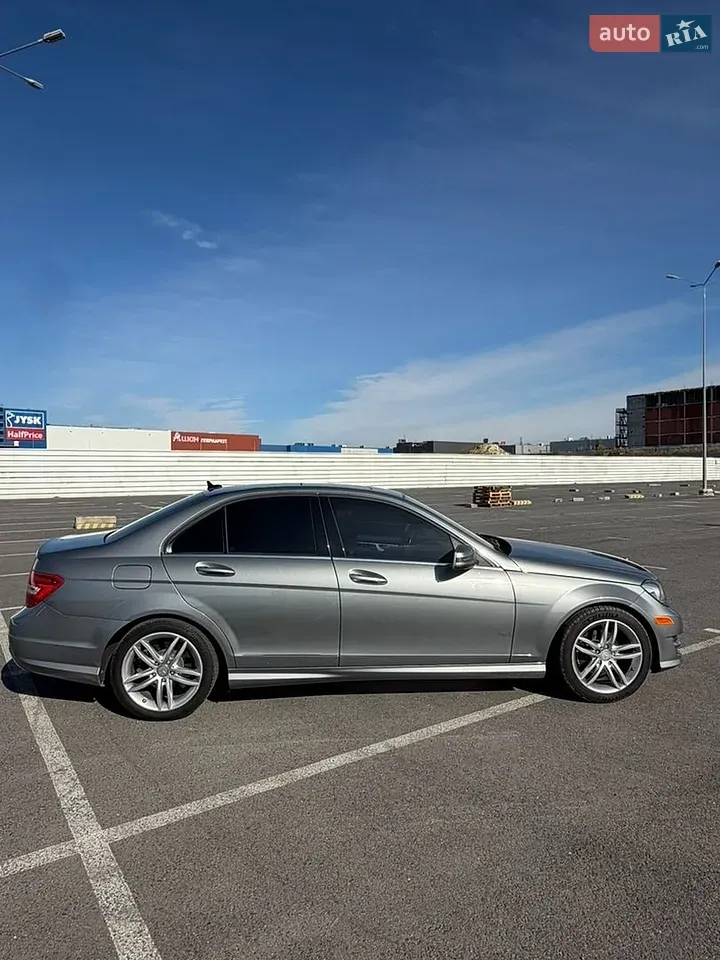 Mercedes-Benz C-Class 2013 photo 2