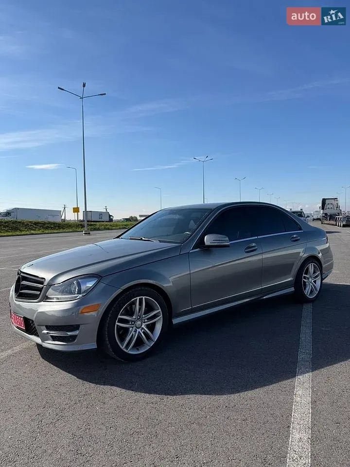 Mercedes-Benz C-Class 2013 photo 4