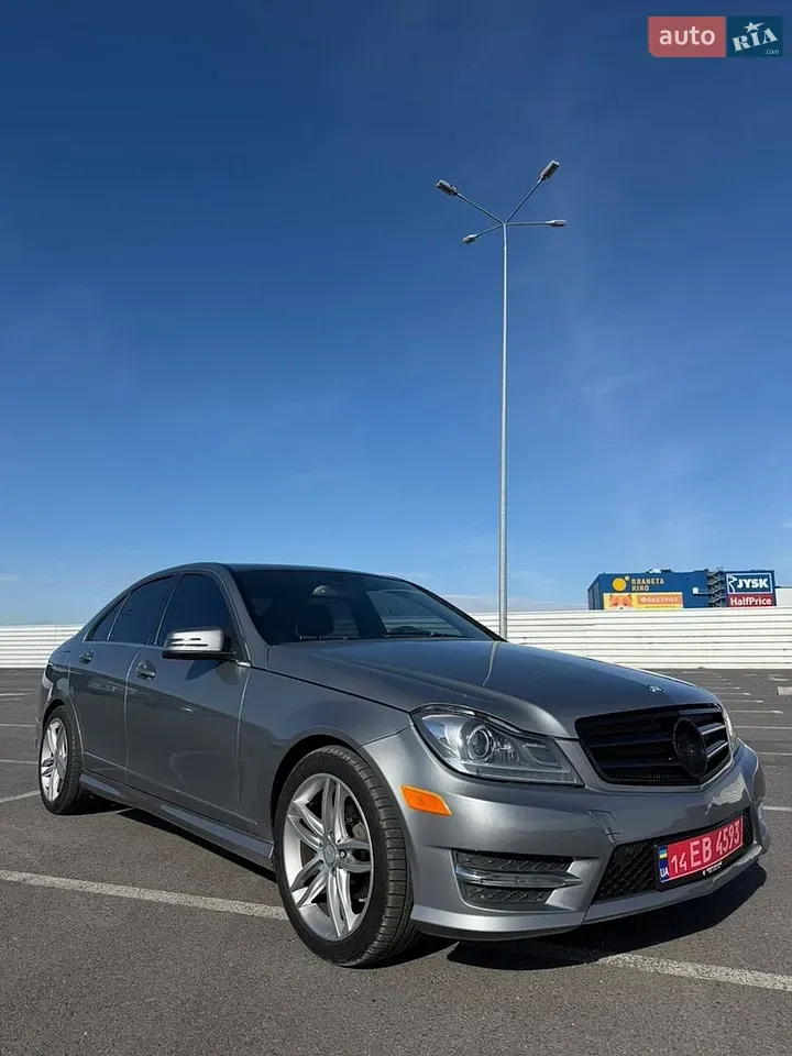 Mercedes-Benz C-Class