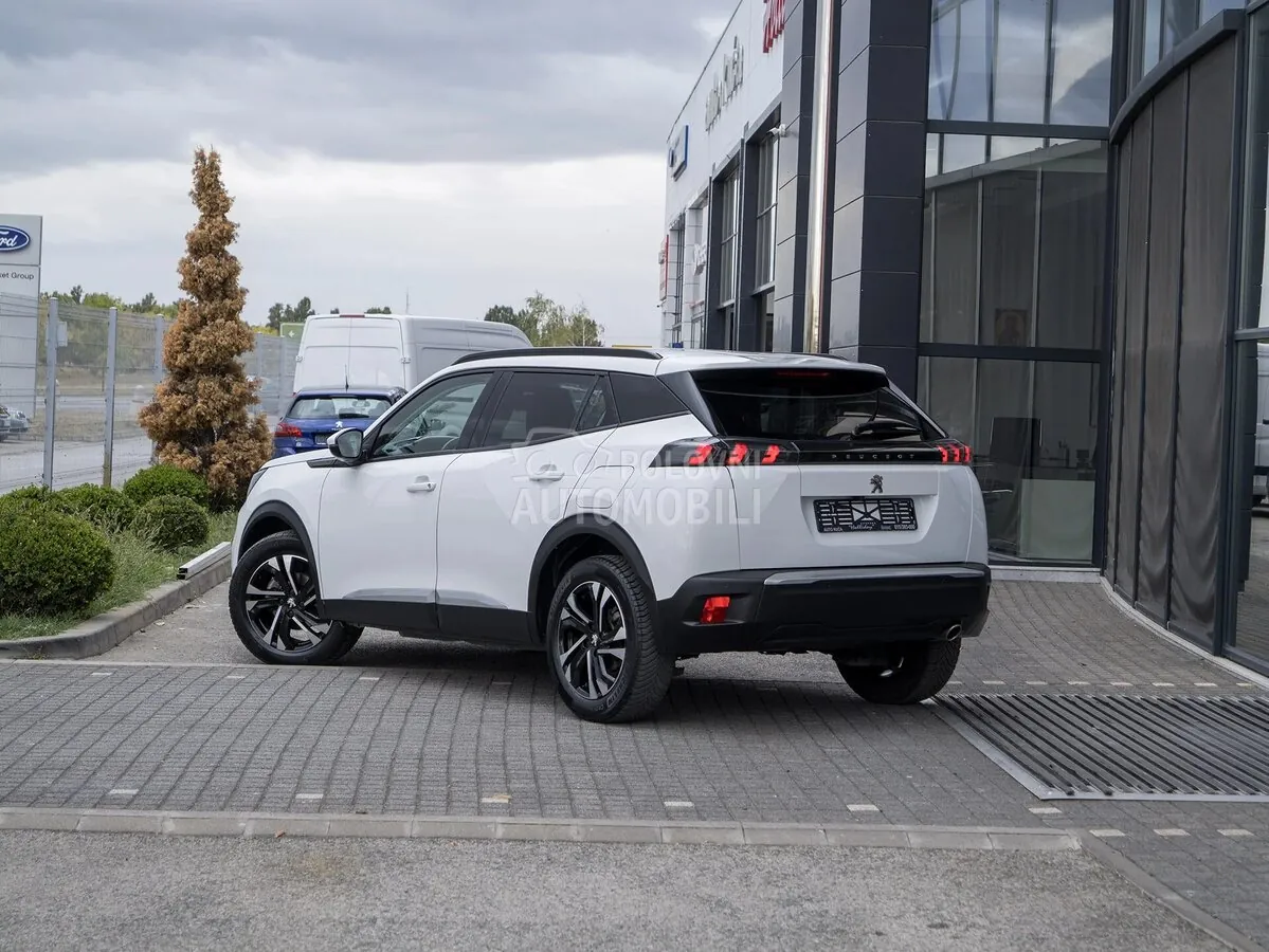Peugeot 2008 2022 photo 4