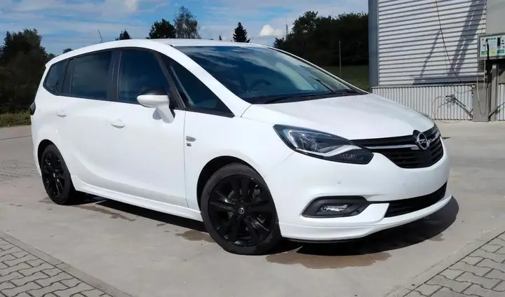 Opel Zafira Tourer