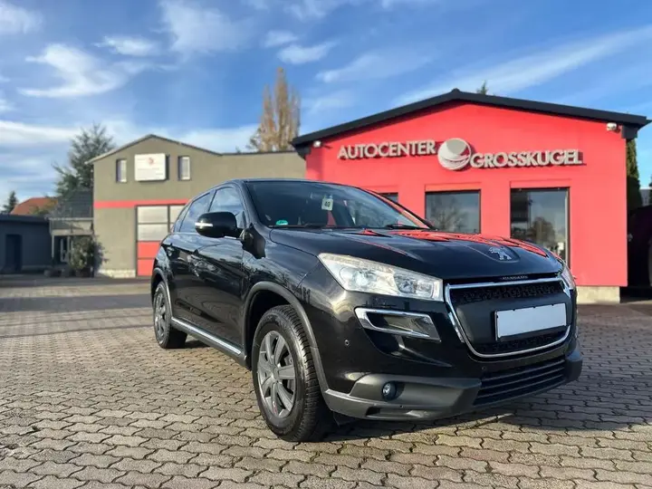 Peugeot 4008
