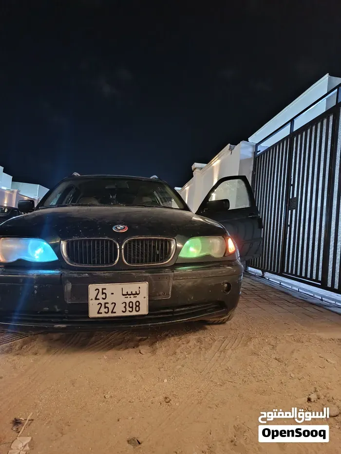 BMW 3 Series 2004 photo 2
