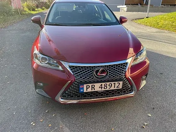 Lexus Ct200H