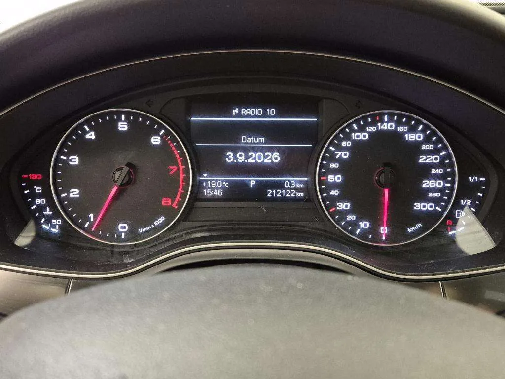 Audi A6 Avant 2012 photo 5