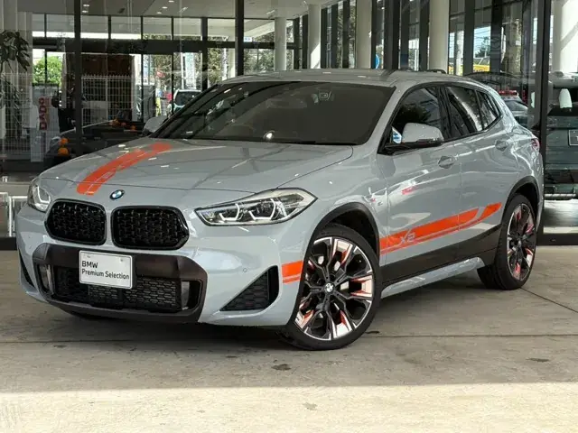 BMW X2