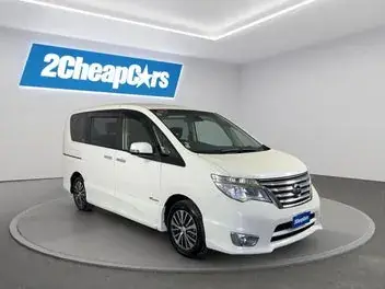 Nissan Serena 2014 photo 4
