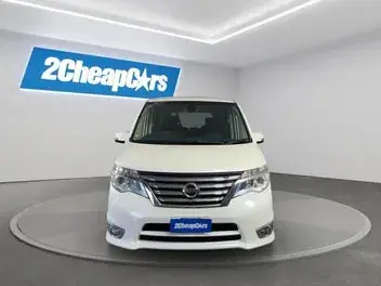 Nissan Serena 2014 photo 3