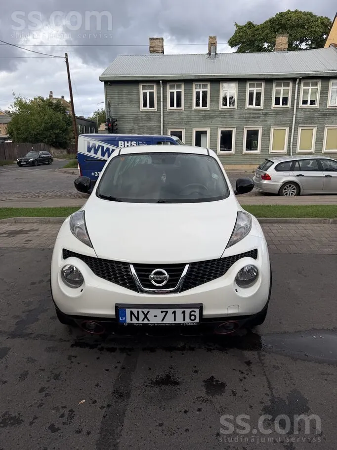 Nissan Juke 2013 photo 4