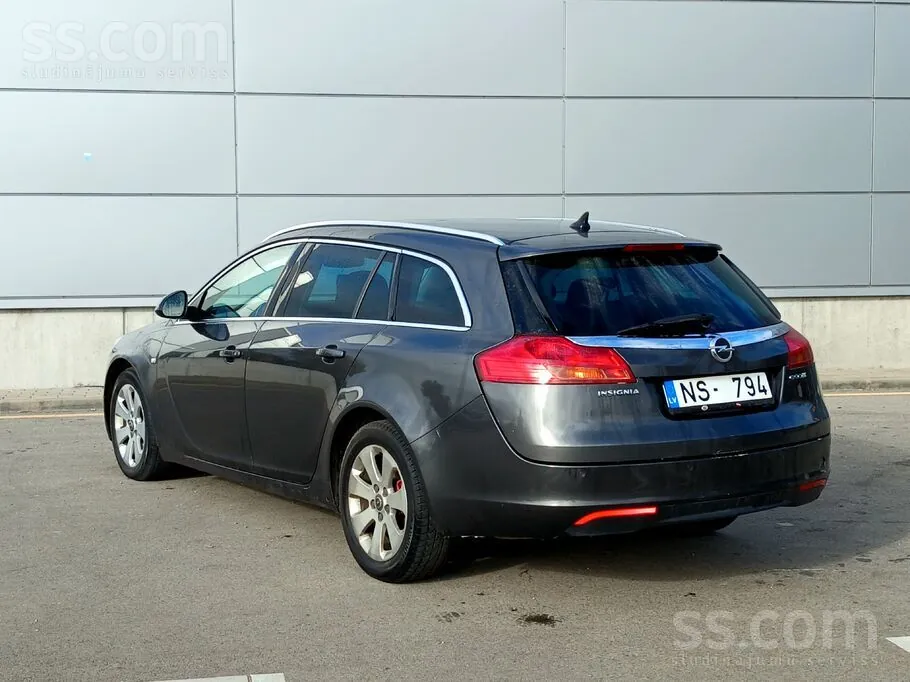 Opel Insignia 2011 photo 4