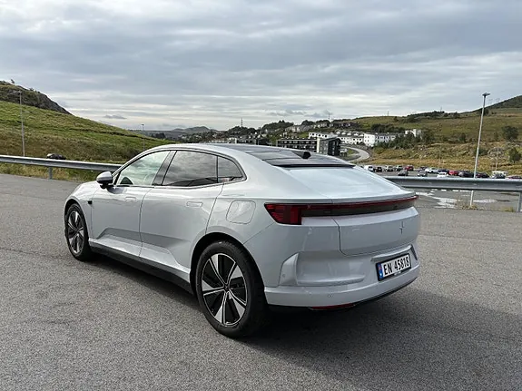 Polestar 4 2025 photo 5