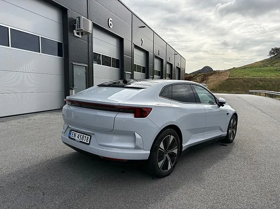 Polestar 4 2025 photo 3