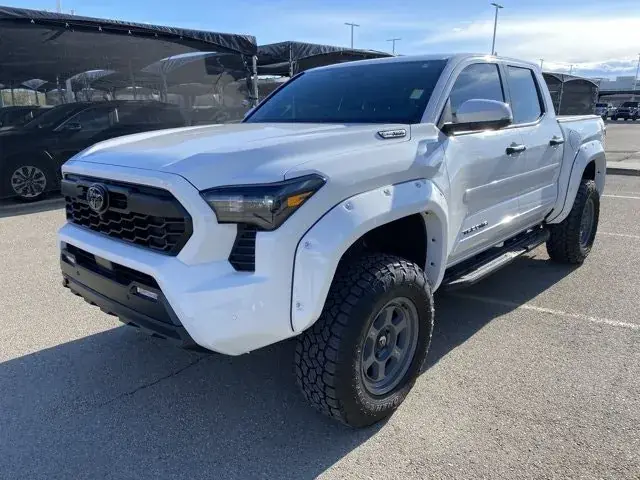 Toyota Tacoma 2025 photo 3