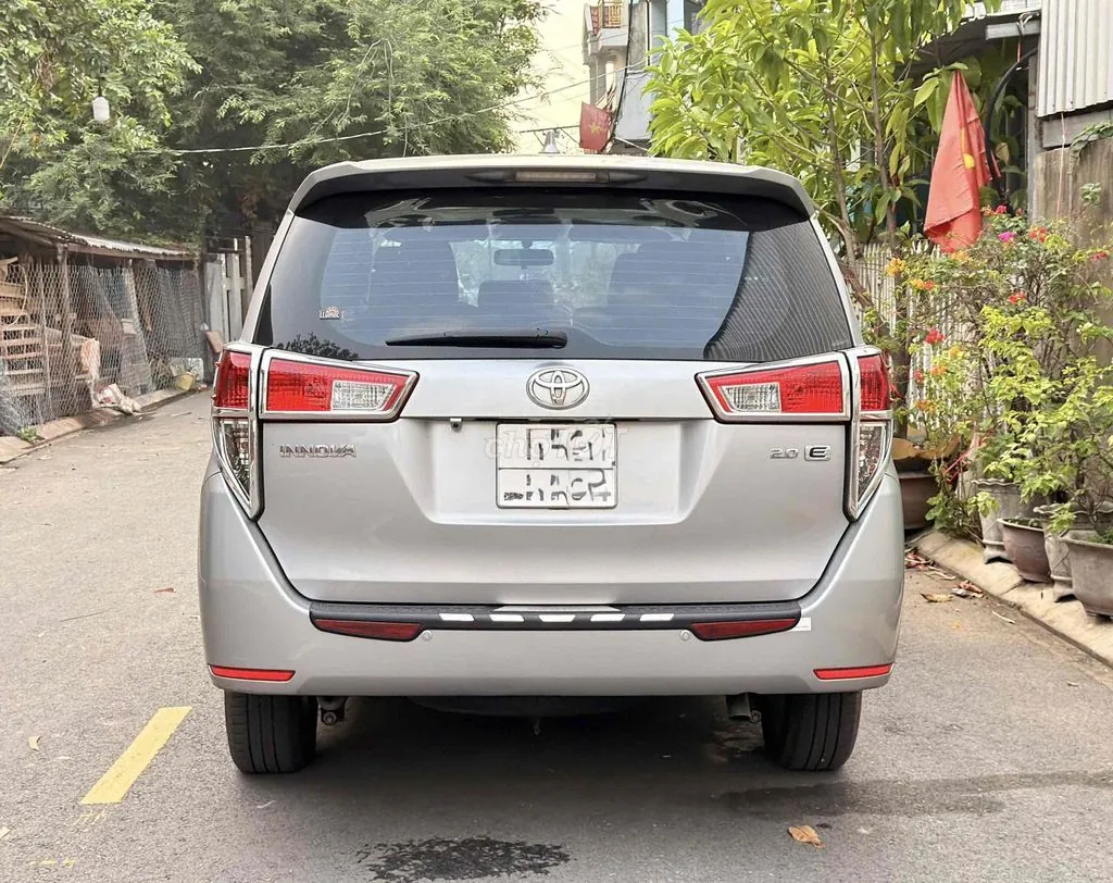Toyota Innova 2017 photo 5