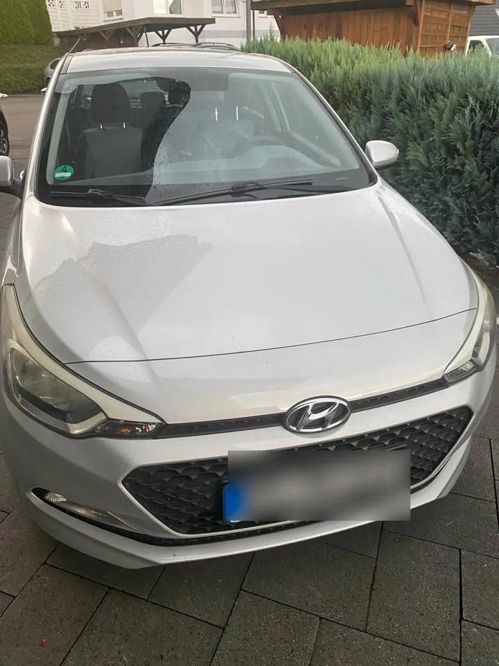 Hyundai I20