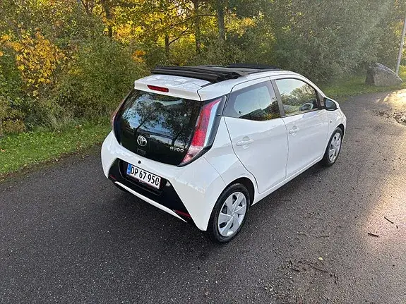 Toyota Aygo 2015 photo 4