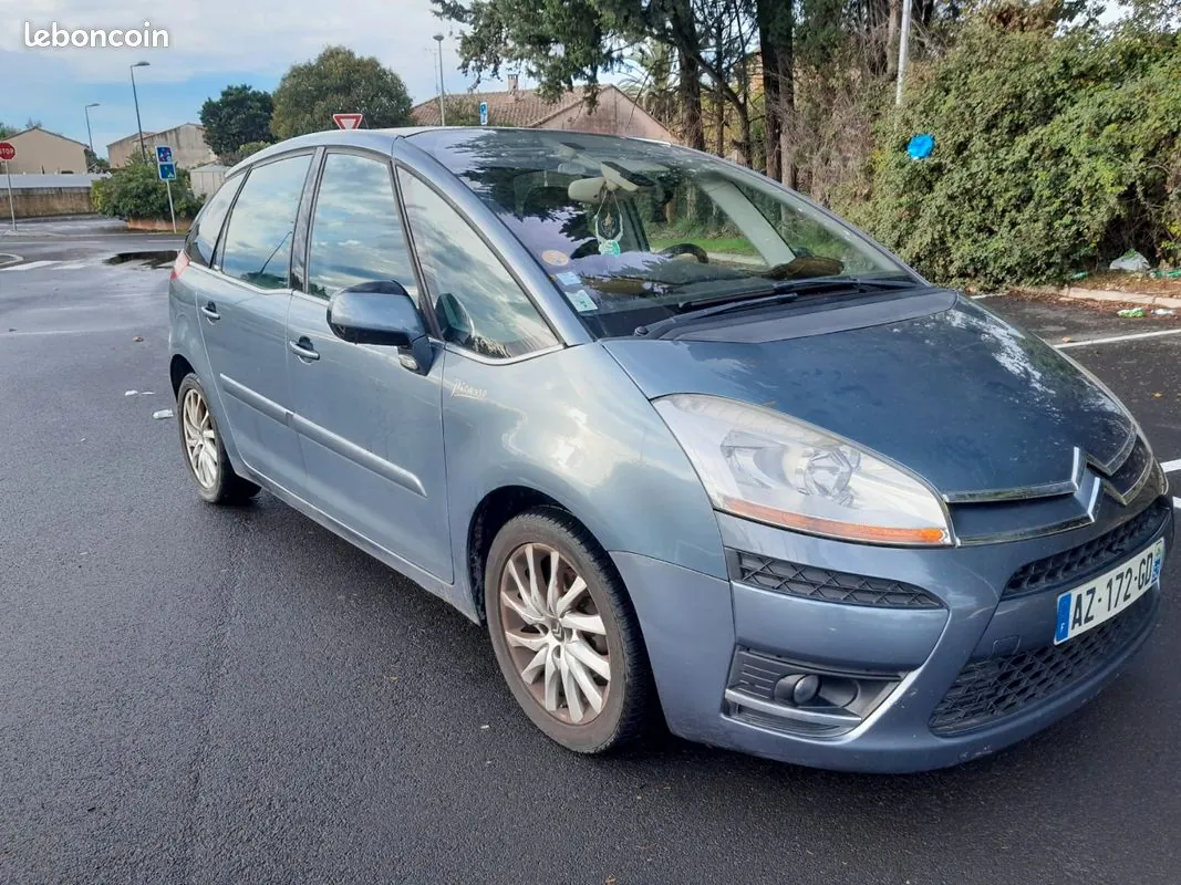 Citroen C4 Picasso 2009 photo 3