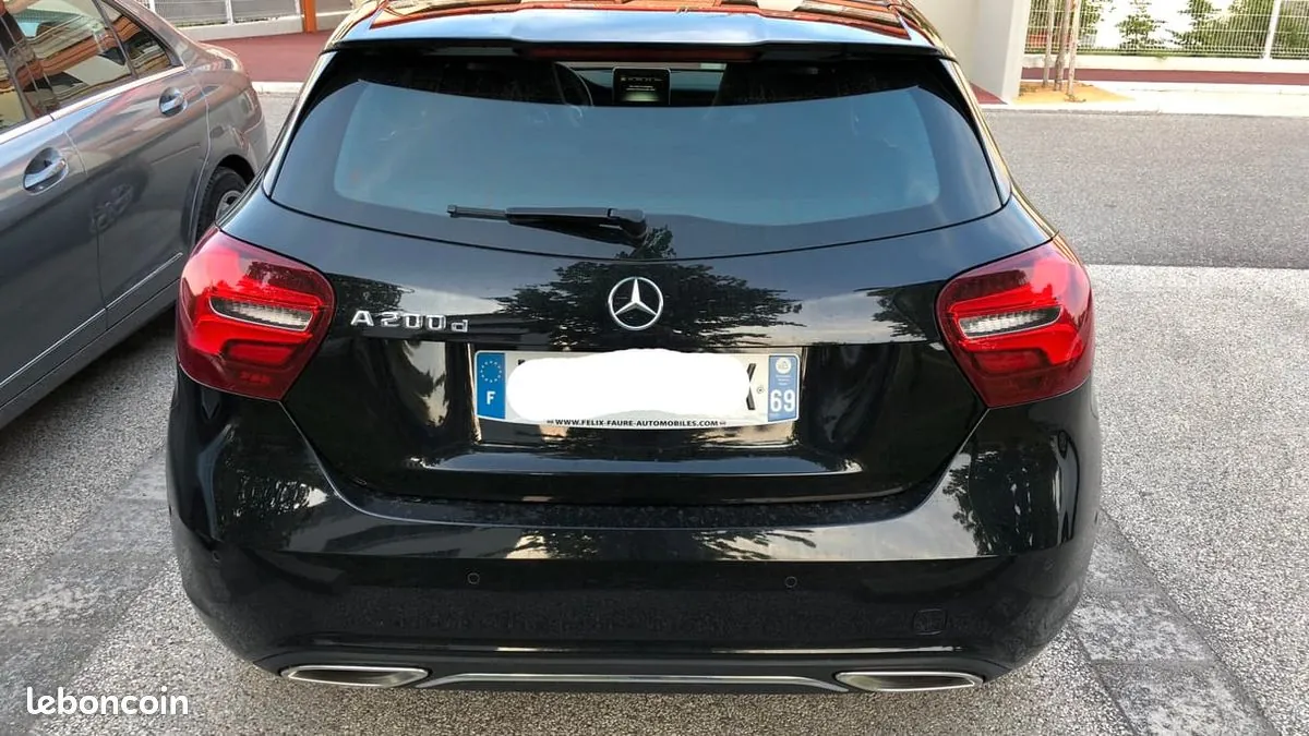 Mercedes-Benz A-Class 2016 photo 4