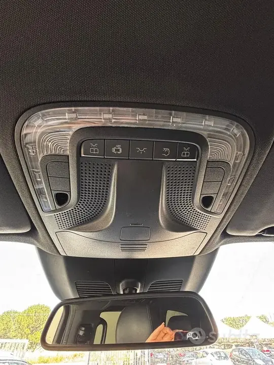Mercedes-Benz V 250 2016 photo 3