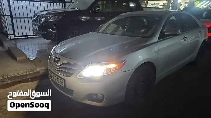 Toyota Camry 2011 photo 2