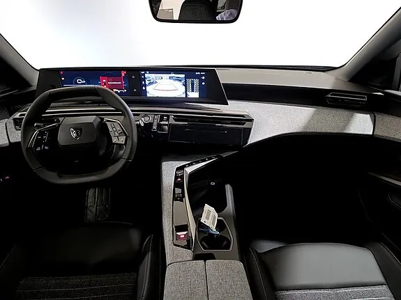 Peugeot 5008 2025 photo 3