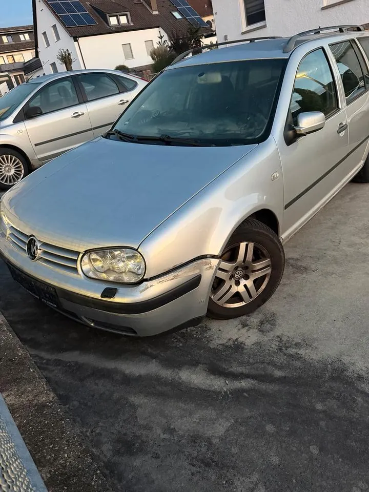 Volkswagen Golf 4