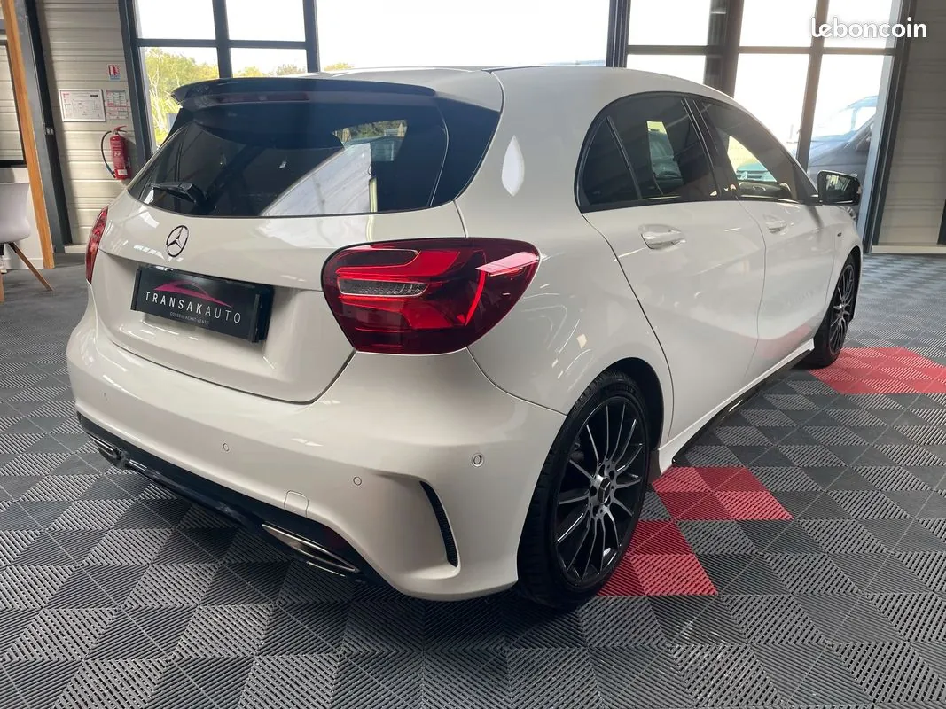 Mercedes-Benz A-Class 2017 photo 5